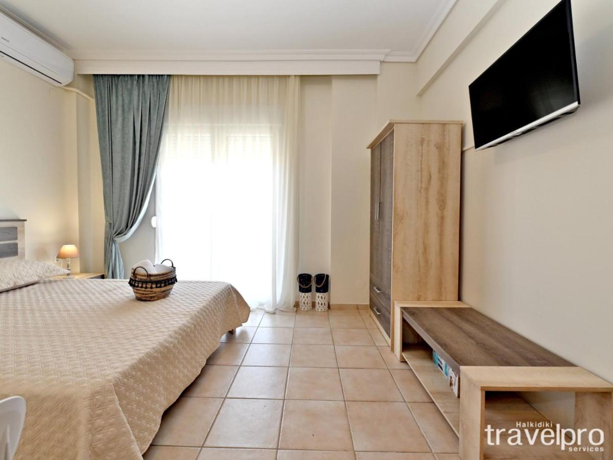 Marianthi Apartment By Rentalspro Services - Nea Moudania Halkidiki Exterior photo